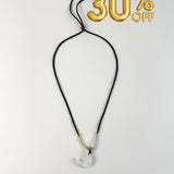 Collar Luna Negra
